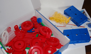 Mecaniko Activity Miniland Educational