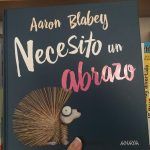 necesito un abrazo