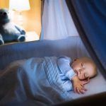 dejar al bebé solo mientras duerme