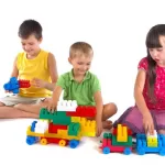 la importancia del juegos y los juguetes para niños