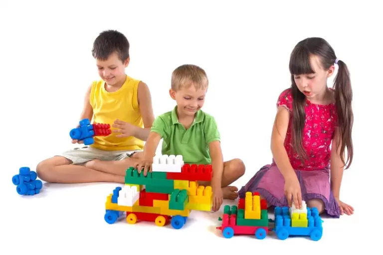 importancia del juego y los juguetes para ninos